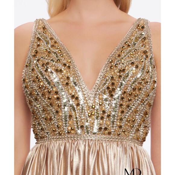 NWT Mac Duggal Gold Long Prom Formal Dress Size 8 Sequins Embellished $598 - Picture 2 of 10
